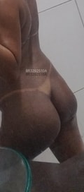 Acompanhante Morena