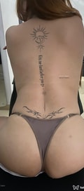 Acompanhante Emily