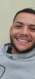 Acompanhante Augusto