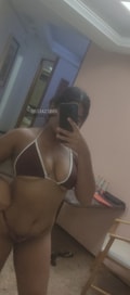 Acompanhante Morena