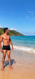 Acompanhante Roberto Silva