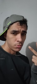Acompanhante Oliver