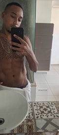 Acompanhante Pretin
