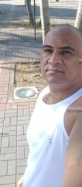 Acompanhante Robson