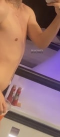 Acompanhante Henrry