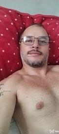 Acompanhante Carlos Henrique