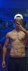 Acompanhante Thiago