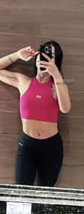 Acompanhante Morena