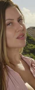Acompanhante Luísa Vieira