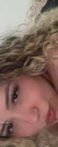 Acompanhante Sandy
