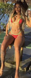 Acompanhante Sarah Soares