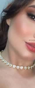 Acompanhante Mirela