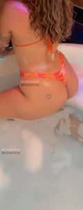 Acompanhante Joyce