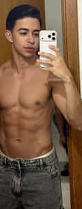 Acompanhante Lucas Mineiro