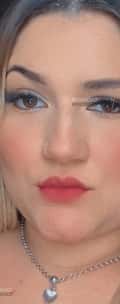 Acompanhante Julia