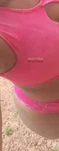 Acompanhante Morena