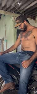 Acompanhante Uleison Marques