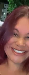 Acompanhante Mariana