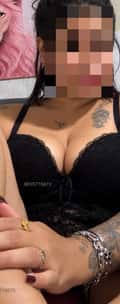 Acompanhante Karolzinhaa