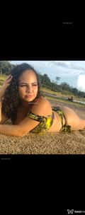 Acompanhante Débora Martins