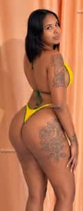Acompanhante Raquel
