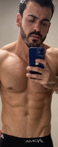 Acompanhante Rodrigo Tavares