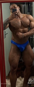 Acompanhante Blackmodel