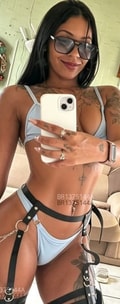 Acompanhante Morena