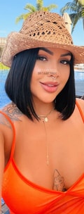 Acompanhante Francielle