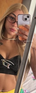 Acompanhante Lara