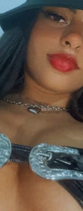 Acompanhante Júlia