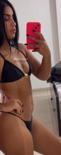 Acompanhante Emily