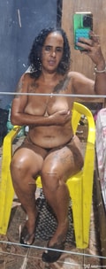 Acompanhante Chiitara