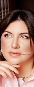 Acompanhante Esther