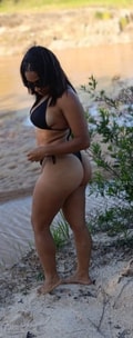 Acompanhante Mikaelly