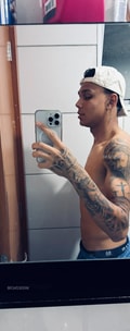Acompanhante Luciano