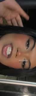 Acompanhante Samms Cruz