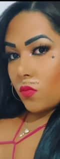Acompanhante Thays Martins