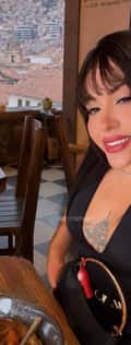 Acompanhante Lívia