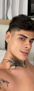 Acompanhante Lucas Oliveira
