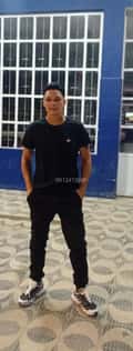 Acompanhante Juan Miguel