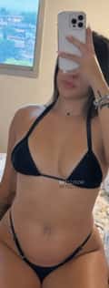 Acompanhante Larissa