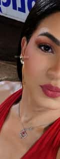 Acompanhante Lia Oliver