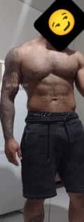 Acompanhante Douglas