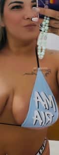 Acompanhante Júlia Lins
