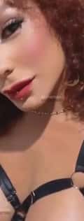 Acompanhante Larissa