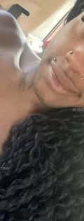 Acompanhante Tabitha Abombom
