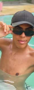 Acompanhante Gustavo Avelar
