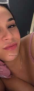 Acompanhante Ivy Calixto