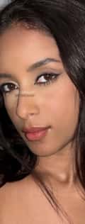 Acompanhante Yasmin